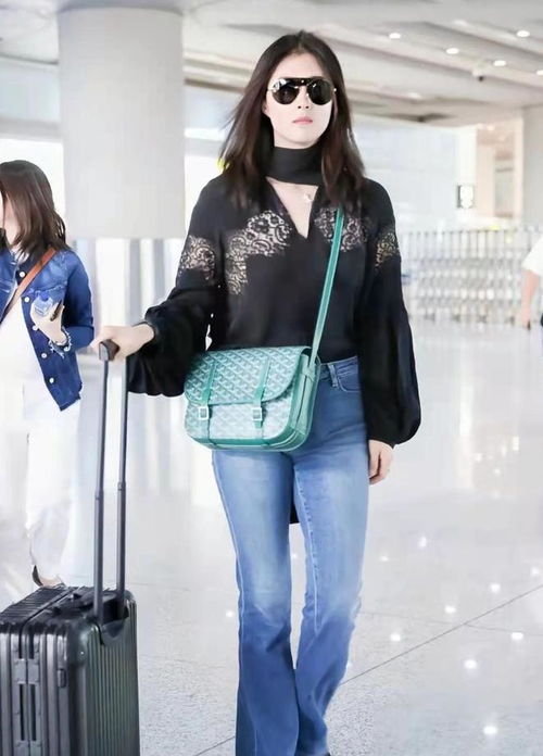 “胖”出风格与自信 从蒋欣红毯造型看当代女性的多元审美与服饰选择